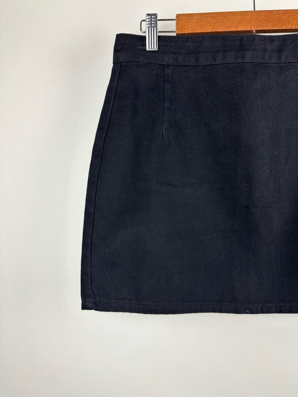 Lioness Black Mini Skirt Denim Classic Staple Front Slit Y2K Basic - Picture 7 of 8